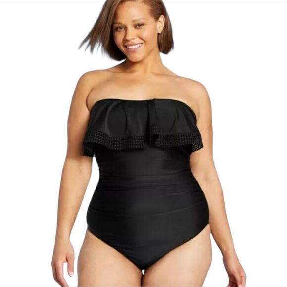 Kona Sol Black Women's Crochet Flounce High Coverage One Piece Swimsuit - Picture 5 of 7